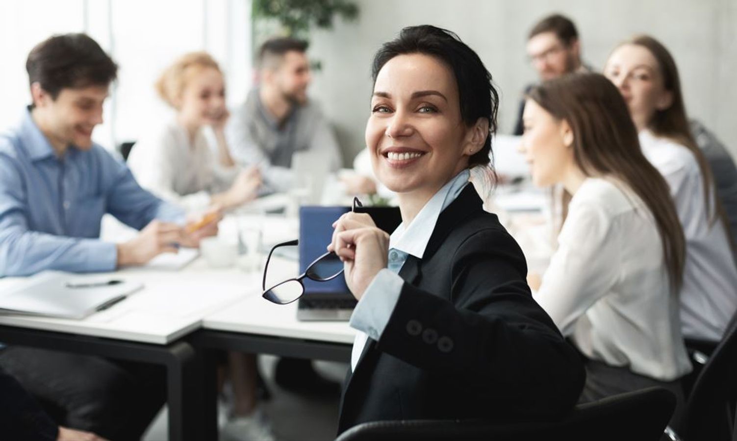 Devenir Manager sans préparation : Retours d’Expérience et Clés de Réussite pour s’auto-accompagner à la fonction.